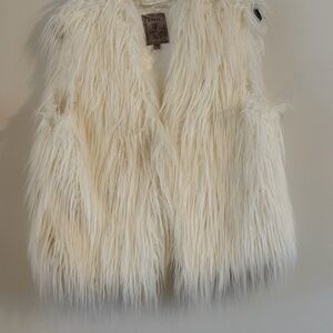 Guess Cream Faux Fur Vest Size L